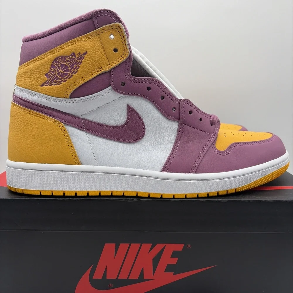 Jordan 1 Retro High OG Brotherhood 2022 Mens Sneakers 555088-706 Size 11.5